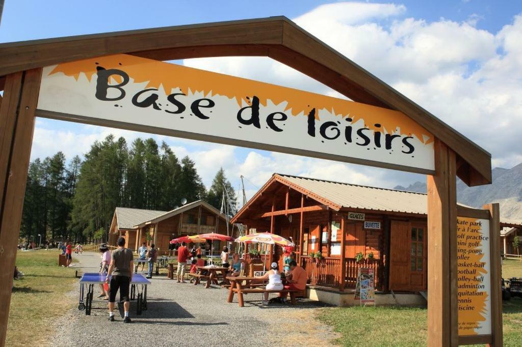 Ancolie 23 Les Chalets De Super D Le Devoluy Exterior photo